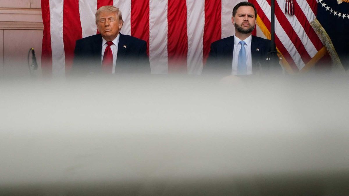 Trump souring on key ally might be Vance's ticket to 2028 and could reshape MAGA: analyst