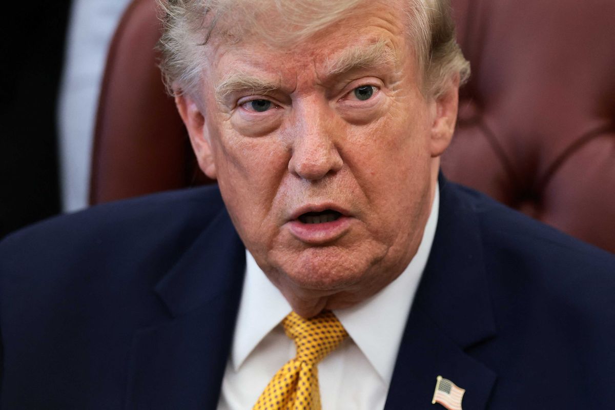 'Tidal forces' turning against Trump as scandals throw GOP 'off the rails': analysis