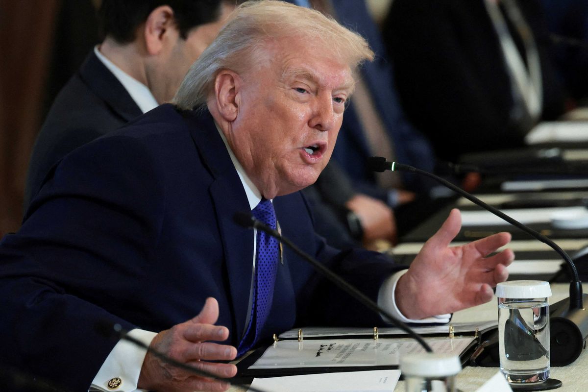 Trump stuns with wild answer to CNN reporter: 'This man has the nuclear codes!'