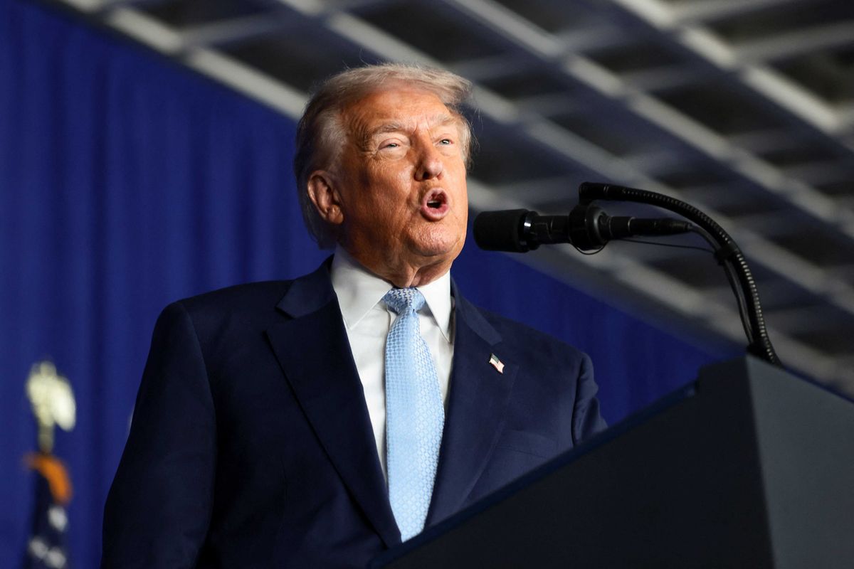 ‘On the verge of ugly chaos’: Analyst says MAGA’s cowering to Trump is killing GOP