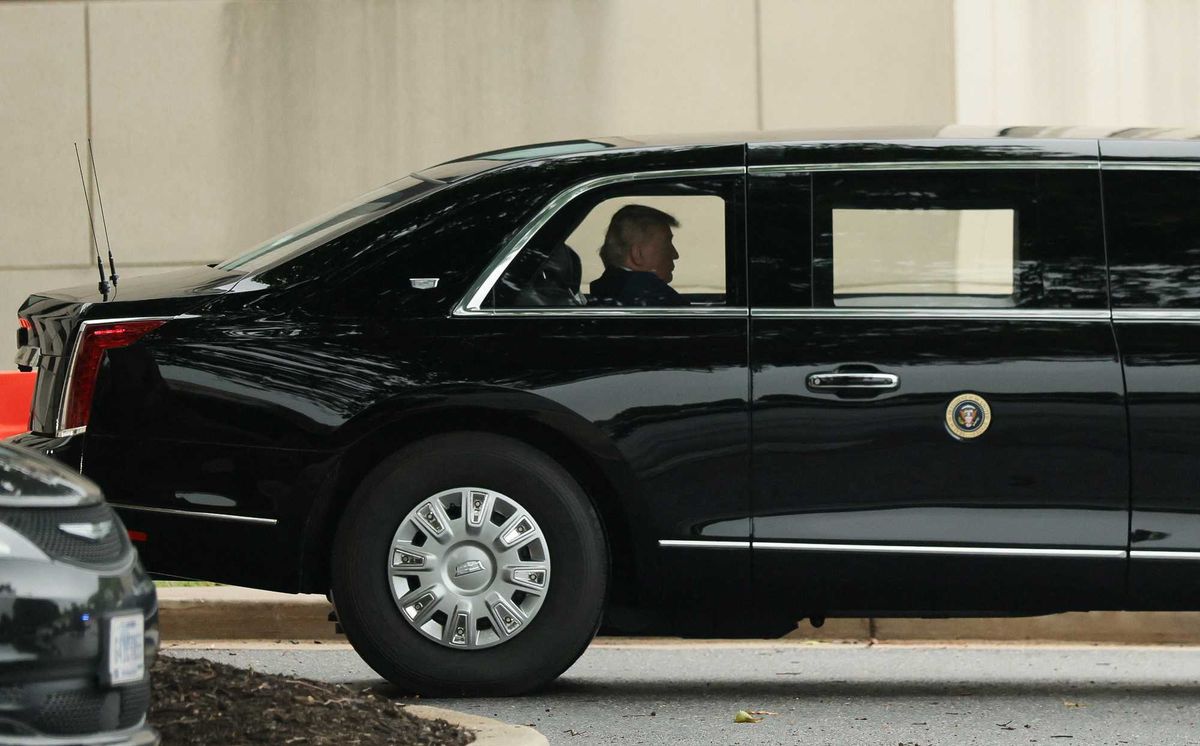 Major red flag at Trump medical visit suggests it was far from routine: onlooker