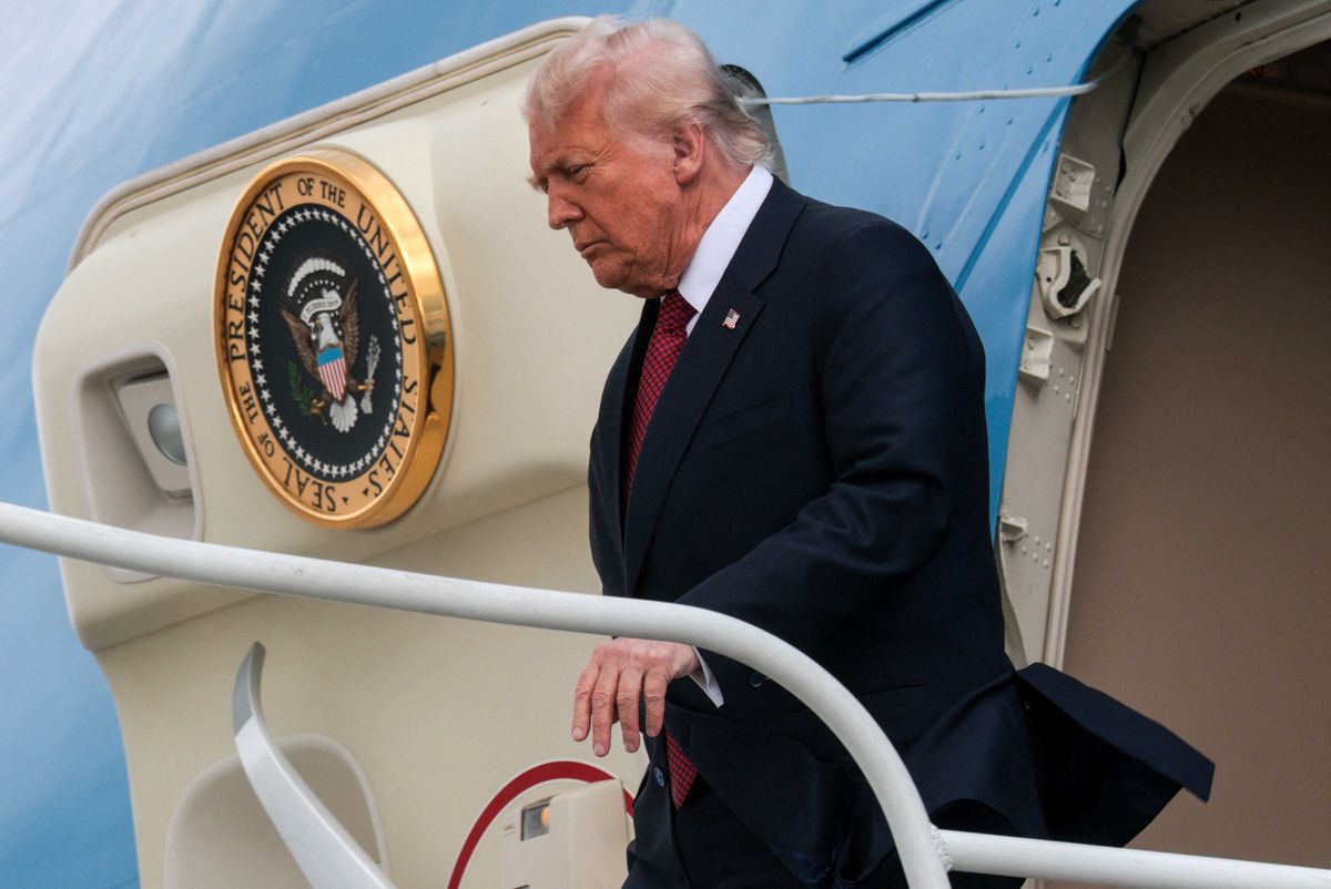 'Major questions': Conservative Supreme Court justice warns of Trump's unchecked power