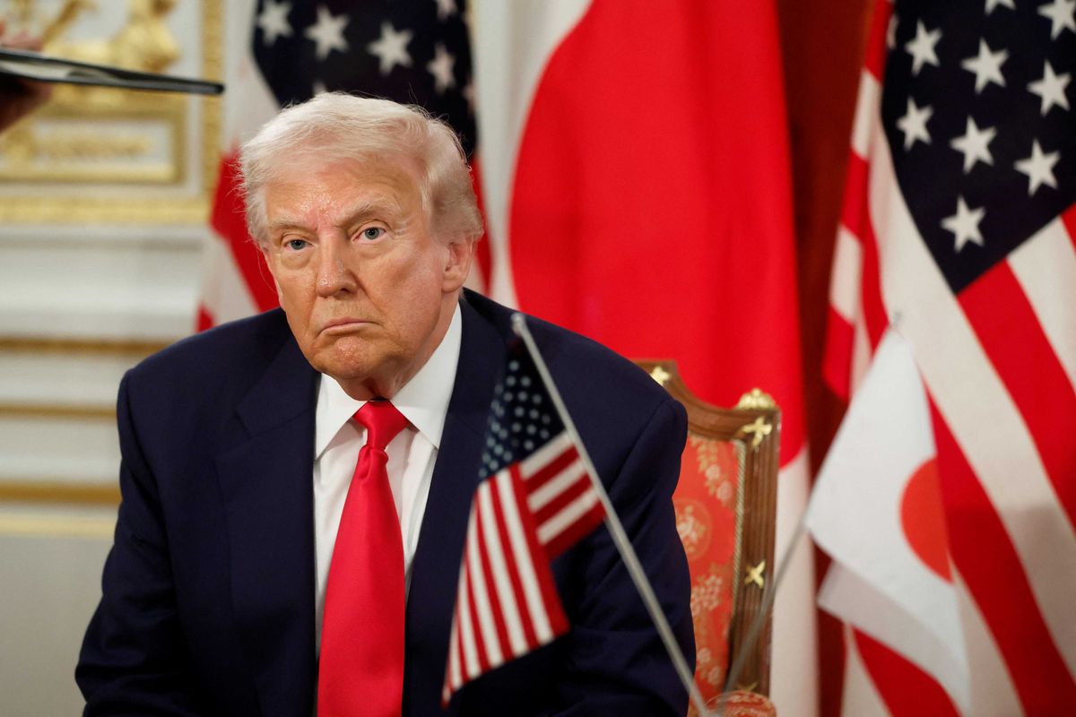 'Put the pieces together': Big-name gov warns 'something nefarious' is underway with Trump