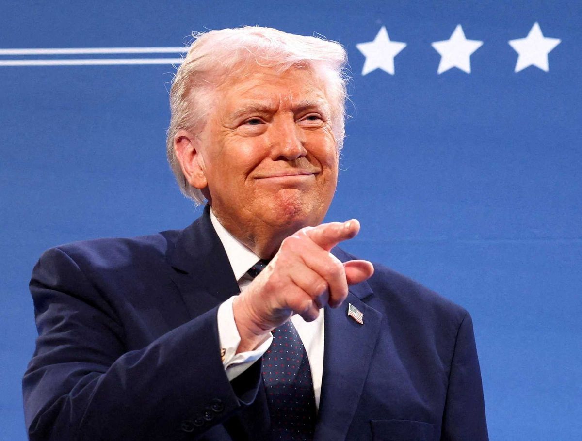 Trump forces MAGA reps to pay to party at his posh resort: 'Nothing was on the House'