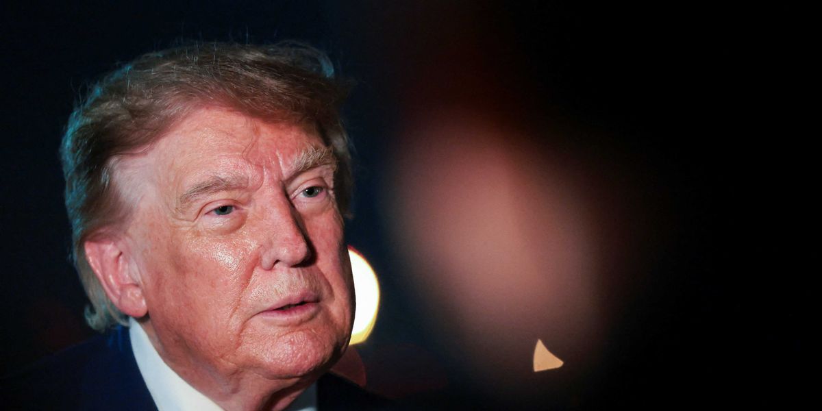 trump-s-401-k-overhaul-deluged-with-fake-maga-fawning-some-from-dead-people Trump's 401(k) overhaul deluged with fake MAGA fawning — some from dead people