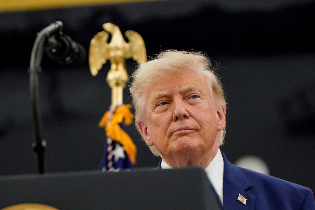 Grim verdict as ex-GOP operative says US is on a 'raft ride down the sewer river' of Trump
