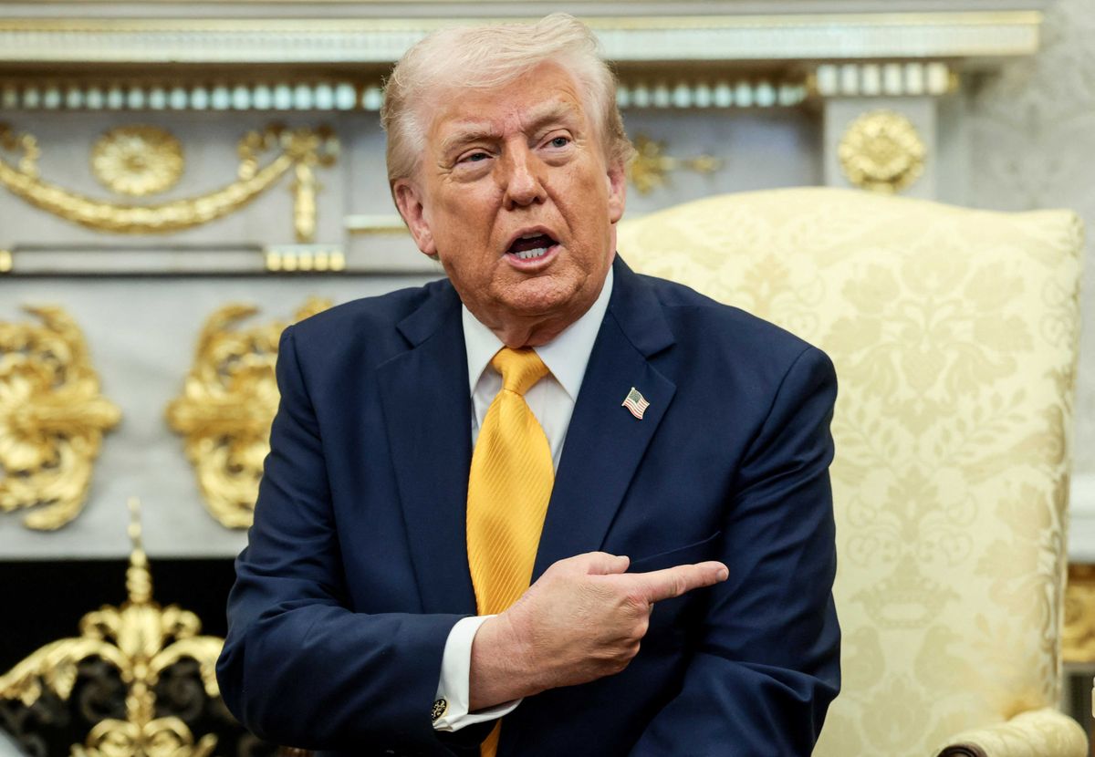 Trump ought to be 'freaking out' after 'catastrophic' new poll: analysts