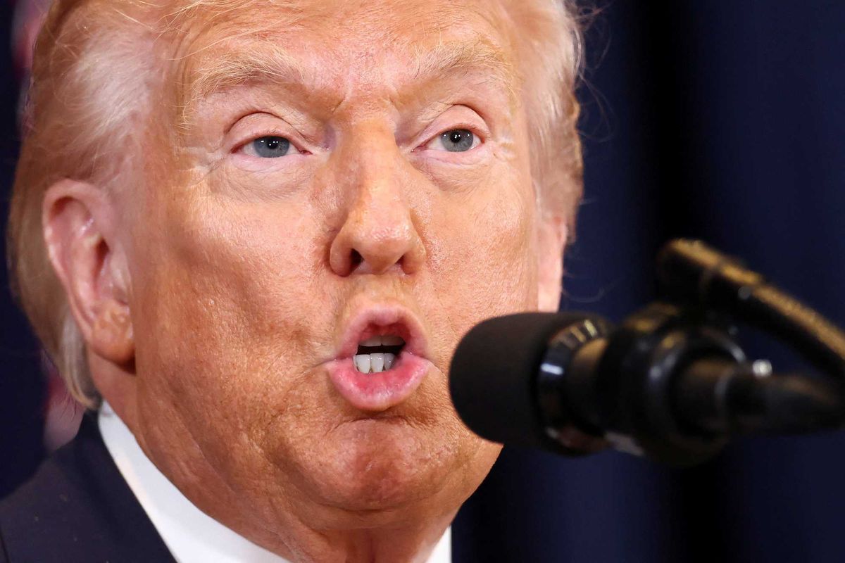 'Spooked' Trump 'looking for exit ramp' in Iran as gas prices shock: lawmaker