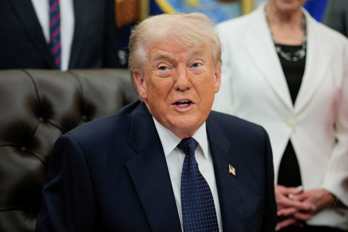 'Blustering' Trump rekindles mockery as he backs down in Iran: 'Taco Tuesday, baby!'