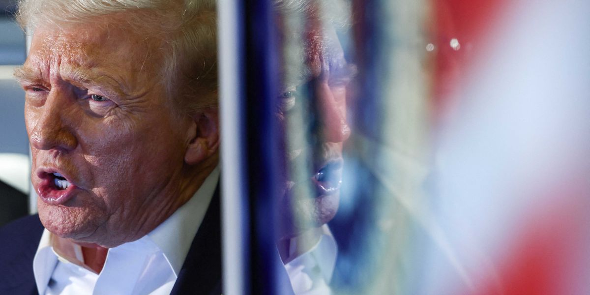 Key signals flagged that doctors are 'worried' about Trump's health