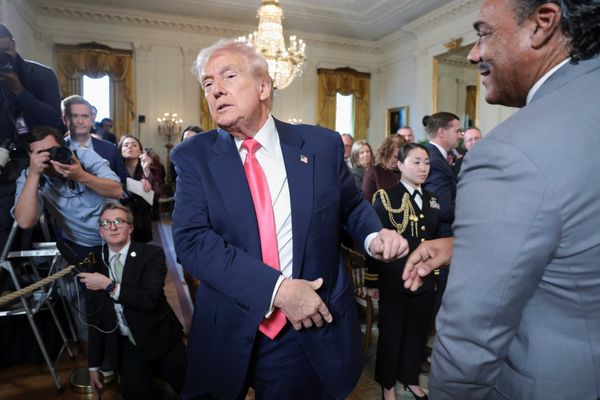 'The mask comes off': Conservatives fire on Trump for abandoning his MAGA base