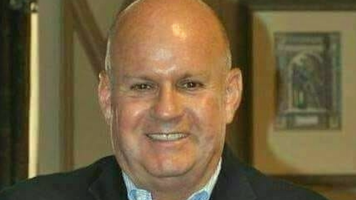'Lin Wood is disgusting': Trump-loving attorney spreads anti-hospital conspiracies as GOP activist battles COVID-19