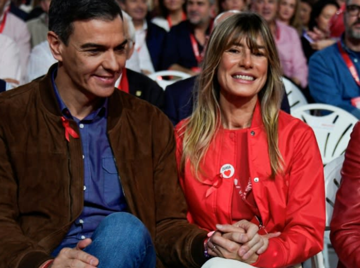 Spain PM's wife testifies in corruption case