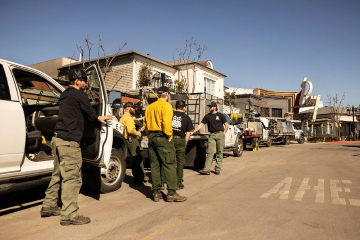 Private firefighters highlight wealth divide in ruined Los Angeles