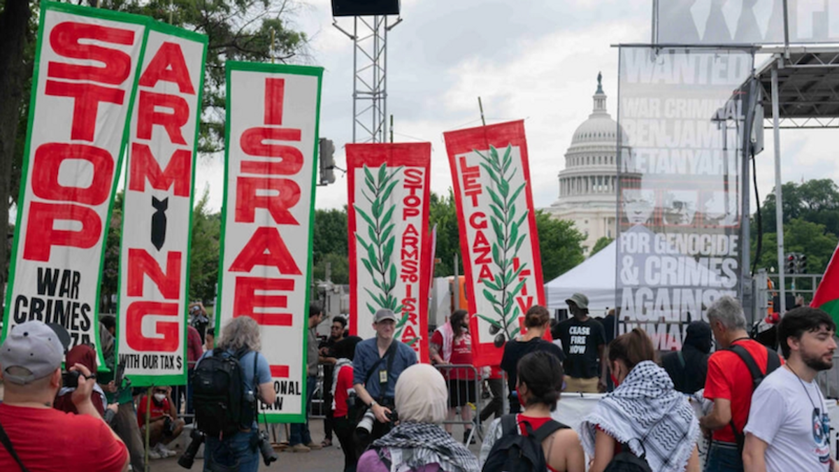Thousands protest Netanyahu outside U.S. Capitol