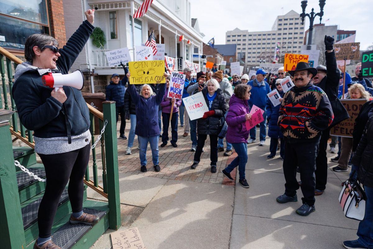 'We can’t bear it': Republican locks office doors as constituents demand meeting