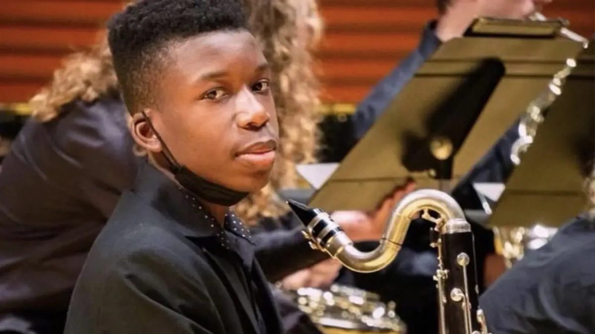 Fundraiser for Black teenager shot after knocking on the wrong door nears $1 million
