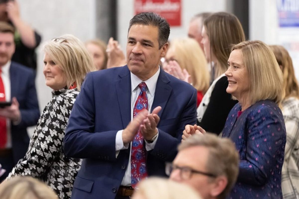 Republicans accuse pediatricians of consumer violations for gender-affirming policies
