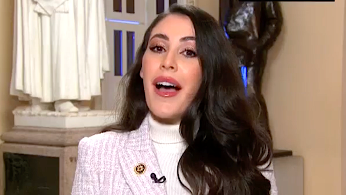 GOP's Anna Paulina Luna confidently waltzes past CNN fact check: 'I disagree'
