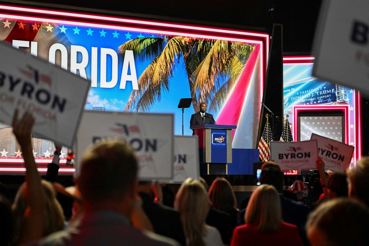 'What is happening?' Trump-backed Florida map 'backfires' as GOP incumbents left exposed