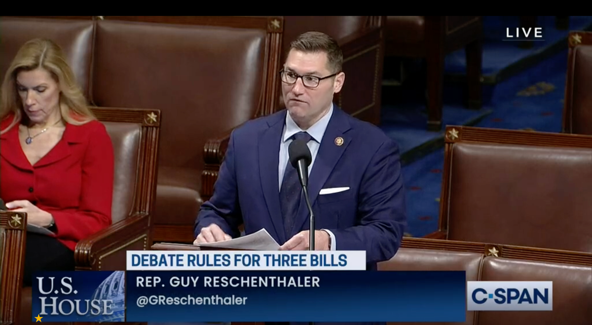 Math-challenged GOPer ridiculed for Bidenomics gaffe: 'Another rocket scientist'