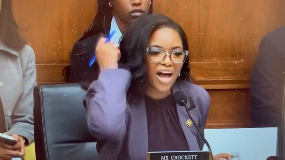 Jasmine Crockett obliterates MAGA lie in fiery takedown