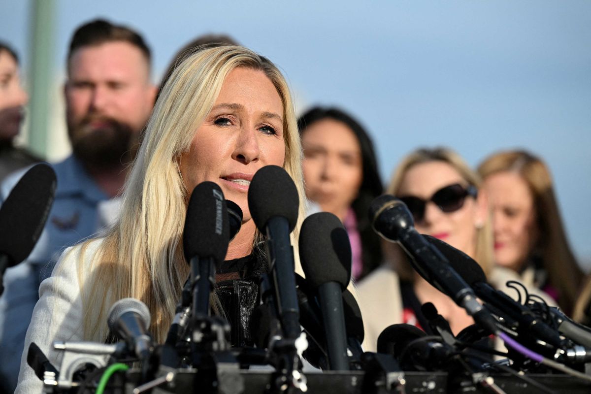 'Shut the hell up!' Defecting Trump ally hit with tongue-lashing from MAGA listeners