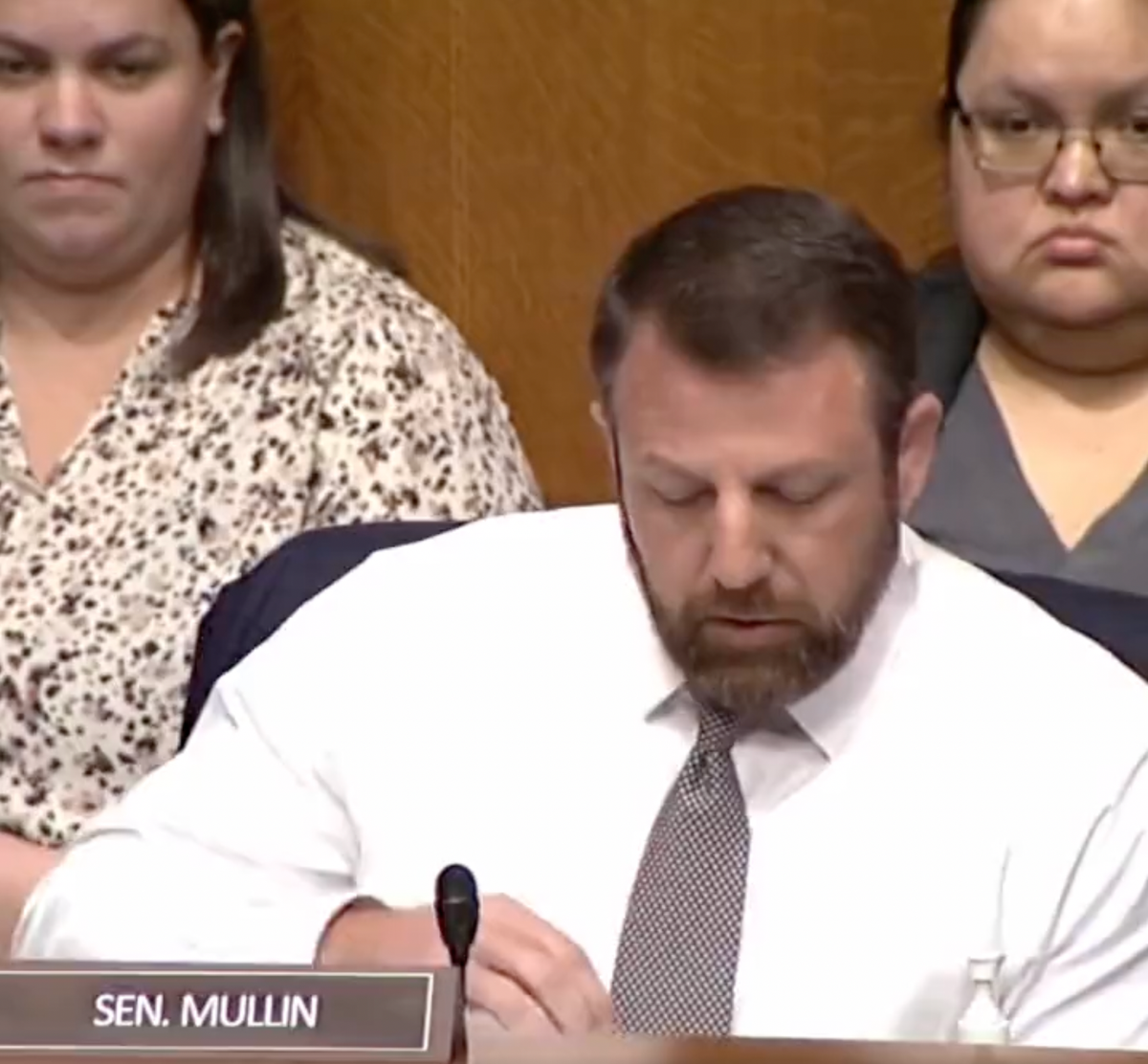 Senator whines that 'political correctness' stopped him fighting witness in U.S. Capitol