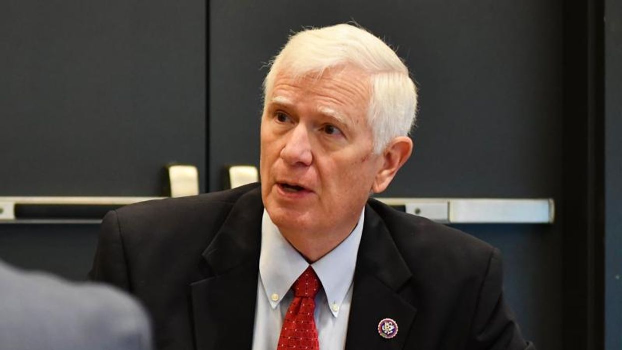 Mo Brooks’ campaign is flailing — and ‘frustrated’ Trump regrets his endorsement: report
