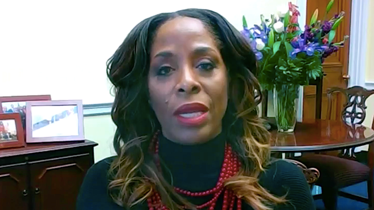 Trump still remains vulnerable to criminal prosecution despite his obstruction: Stacey Plaskett