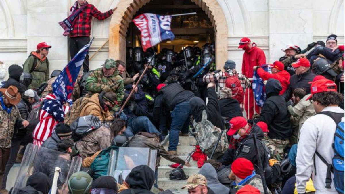 Outrage erupts in MA town as ‘ignorant’ conservatives plan 'heroes of Jan 6' fundraiser for pro-Trump insurrectionists