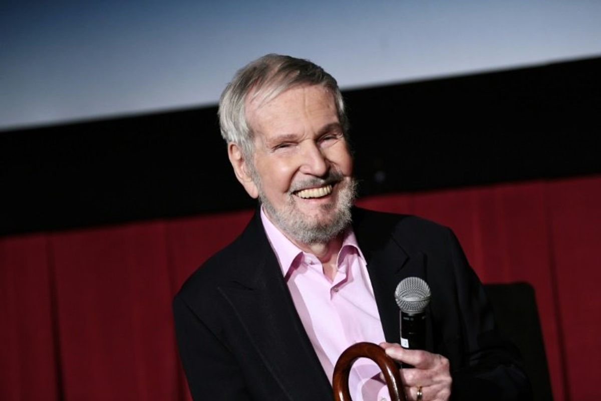 'Kramer vs Kramer' director Robert Benton dies: representative