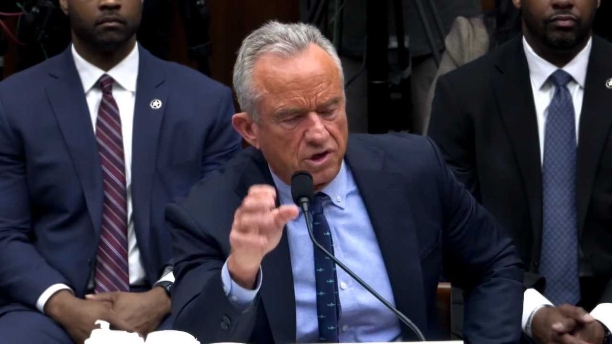 RFK Jr. hearing devolves into questions on Trump's mental acuity: 'He's very, very sane'