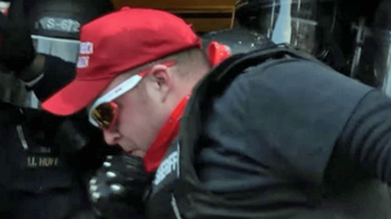 MAGA rioter who allegedly attacked DC cop was Tennessee sheriff’s deputy: report