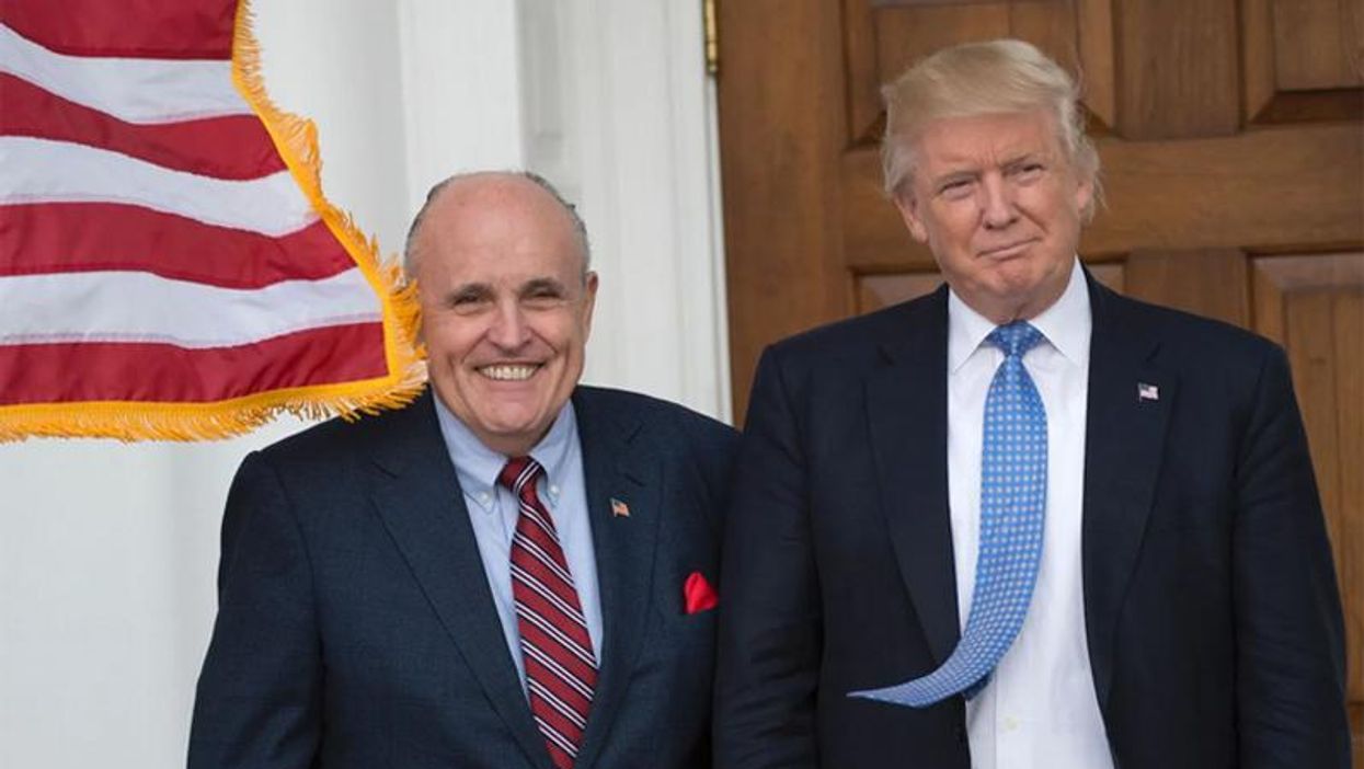 Trump doesn't pay his own legal fees why would he pay Rudy Giuliani's?: former federal prosecutor