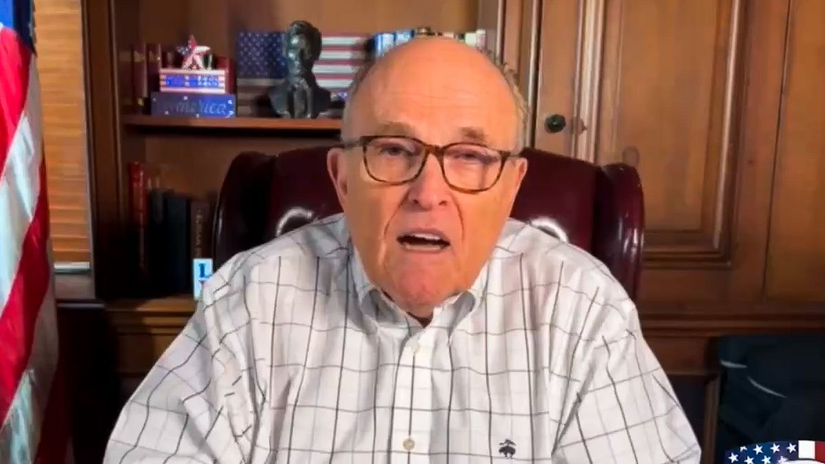 Giuliani uses debunked election claim to defend law license
