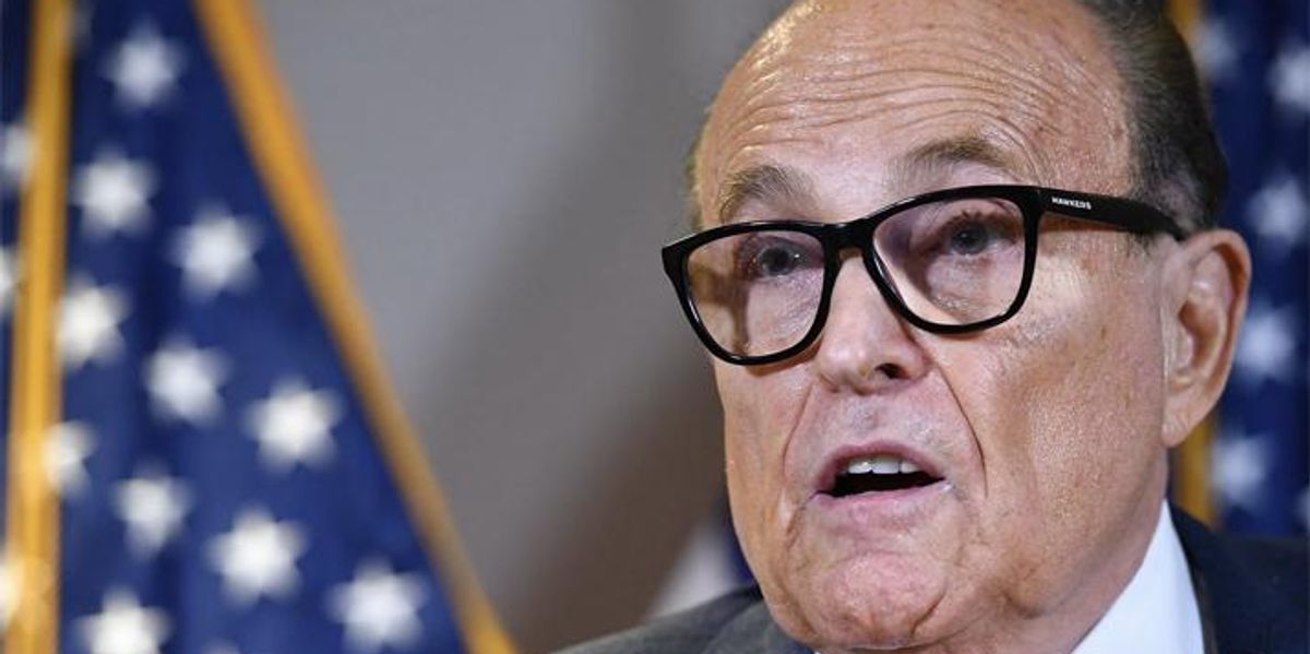 'America's seditious mayor': Rudy Giuliani ruthlessly trolled over 'unintelligible' greeting from Mar-a-Lago