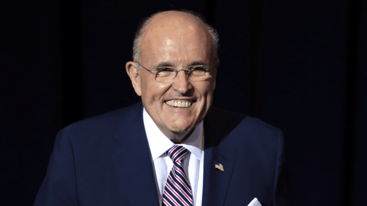GOP's defense of Rudy Giuliani ripped in brutal Chicago Tribune column