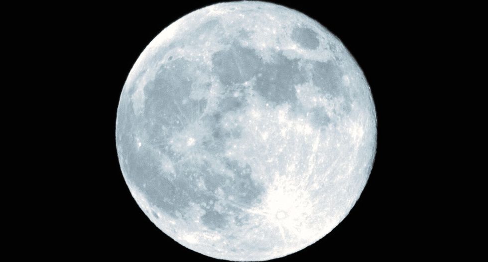 Trump admin plans to put nuclear plant on the moon