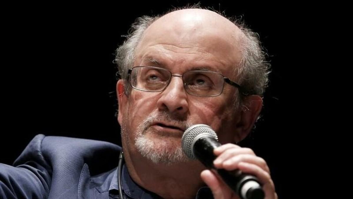 Accused Rushdie assailant seeks deal that may reveal foreign government role in attack