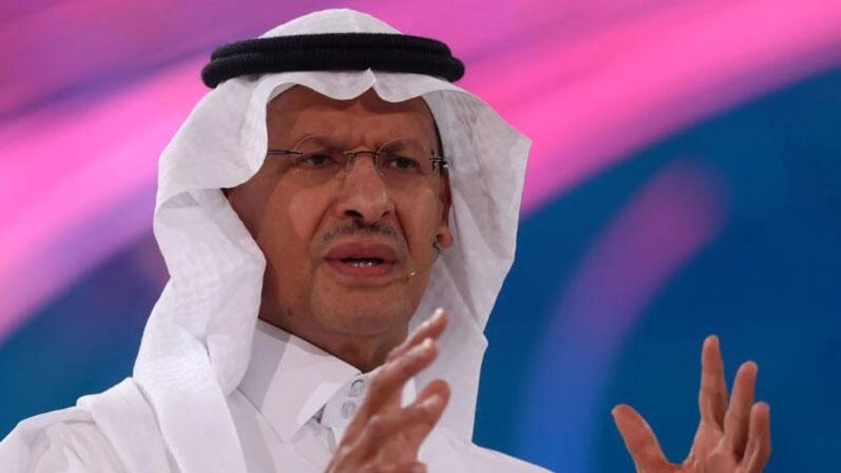 Saudi blasts release of oil reserves 'to manipulate markets' in apparent swipe at Biden