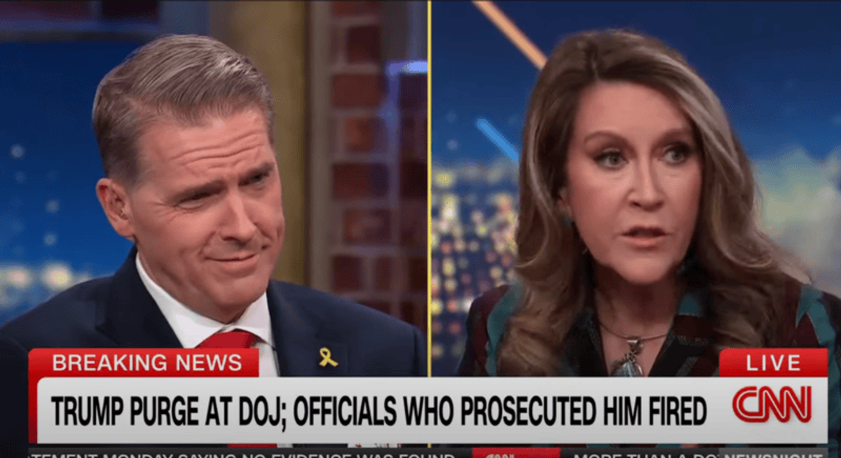 'Hold on Scott!' CNN conservative's 'extraordinary acknowledgment' leaves panel stunned