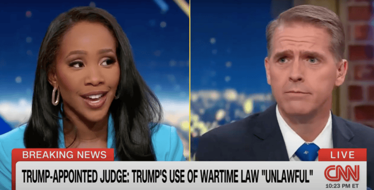 'Scott, no': CNN host schools conservative Jennings who flubbed 'basic question'