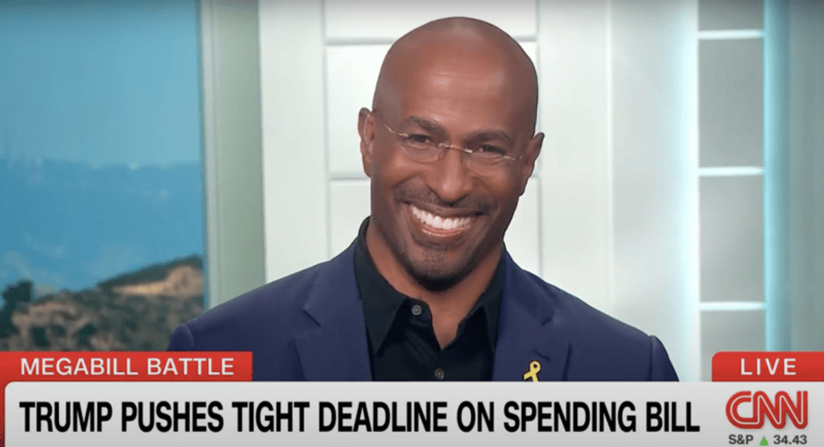 ‘I don't get it’: CNN commentator laughs off MAGA lawmaker's 'Looney Tunes' flub