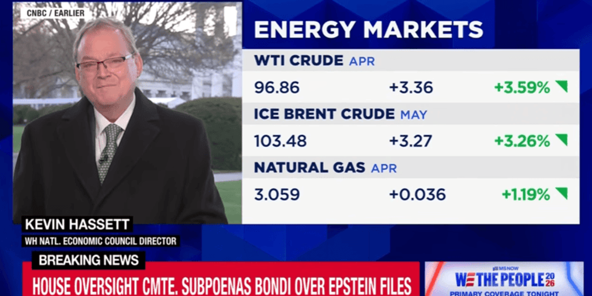'Kevin, keep at that!' Trump aide brutally mocked on MS NOW after disastrous gaffe