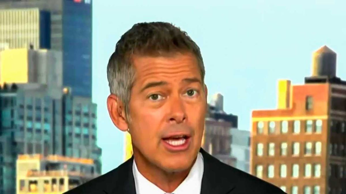 'Pain in my life': Sean Duffy whines that unpaid air traffic workers are calling in sick