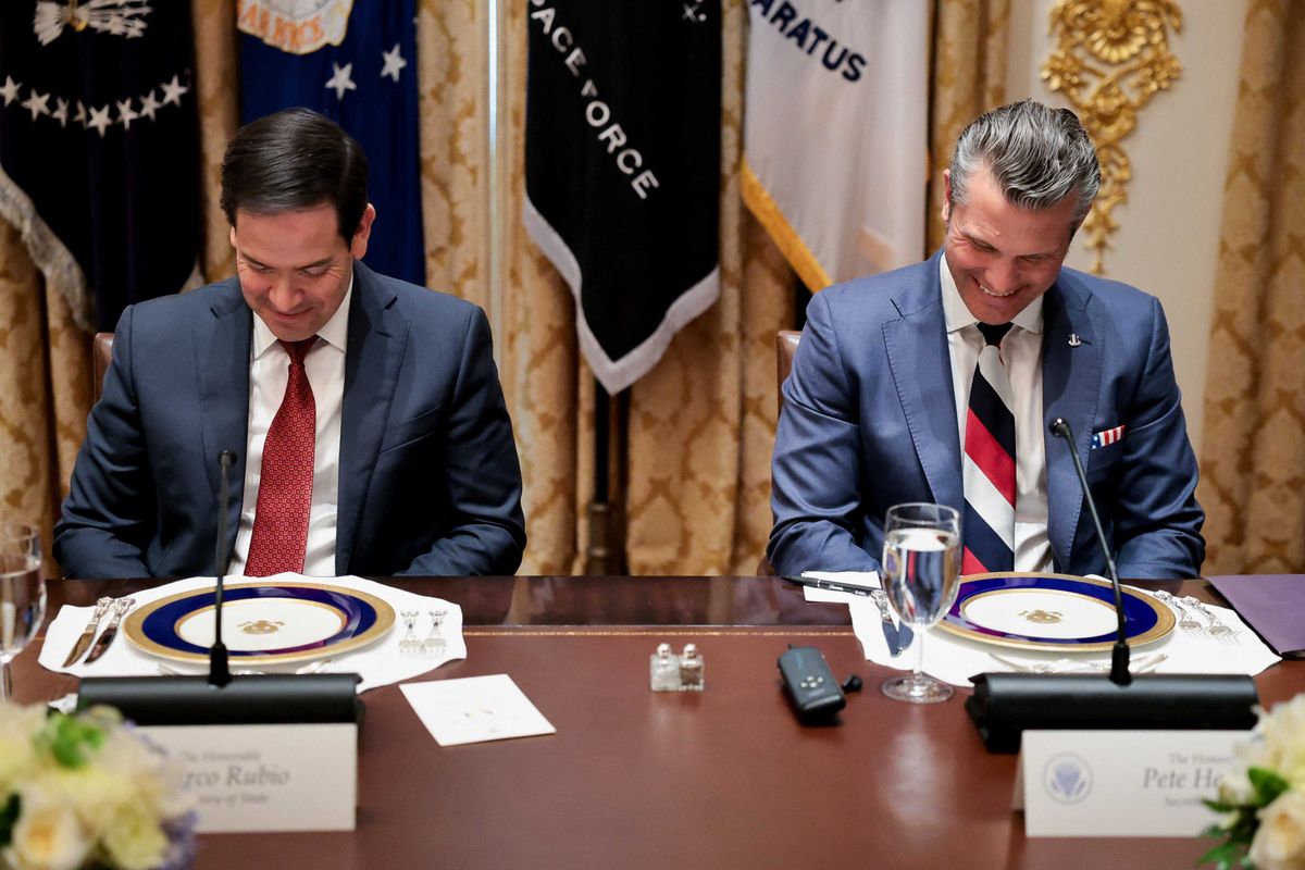'Humiliating': Pete Hegseth’s tie ignites social media firestorm