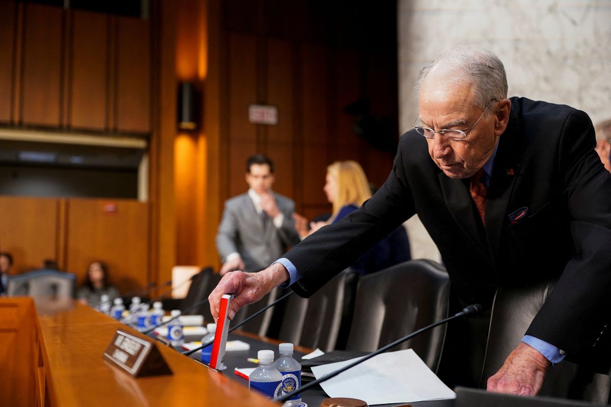 Dems walk out of Senate hearing and accuse GOP of 'armchair diagnosing' Biden