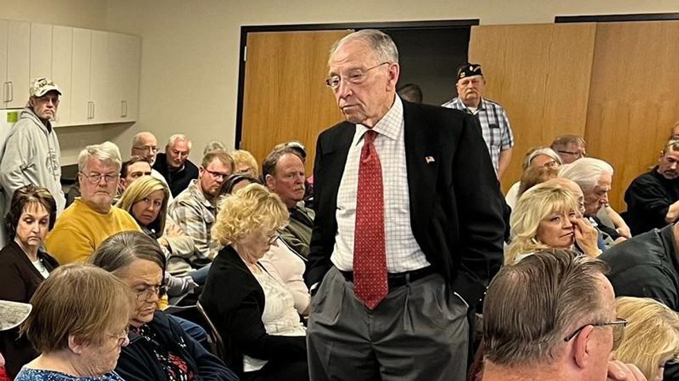 Chuck Grassley says he won't vote to repeal Obamacare — but adds he can’t speak for other Republicans: report