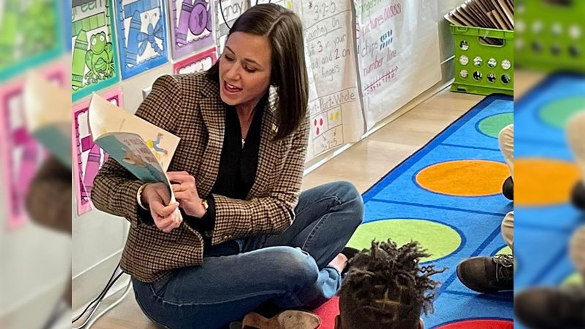 Moms aren't buying Katie Britt's kitchen SOTU rebuttal: analysis
